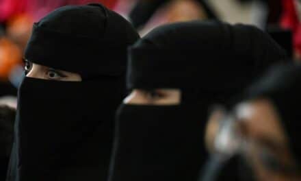 Taliban Order University Women to Wear Face-Covering Niqab