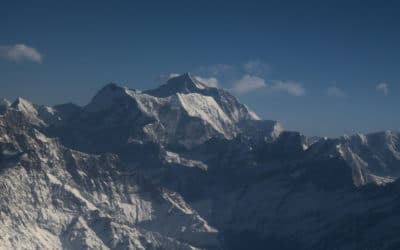 Chinese Surveyors Became the First Team in 2020 to Summit Mount Everest