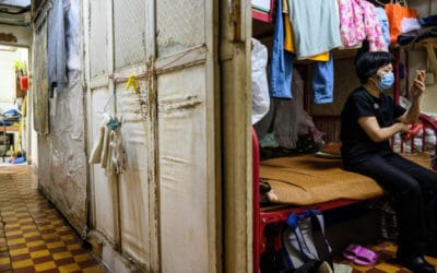 Hong Kong’s Cramped ‘Cubicle Flats’ Makes it Impossible for Distancing