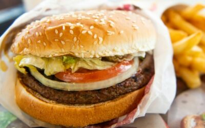 Pakistan Police Detain 19 after Burger Joint Refused to hand over Free Burgers
