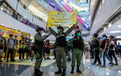 Hong Kong Police Help #HKIndependence Trend on Twitter