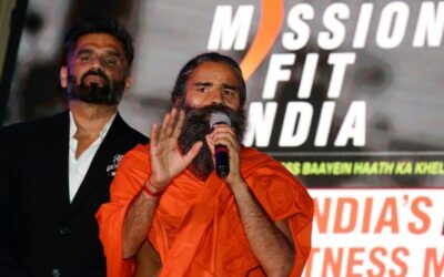 Indian Doctors Protest ‘Yoga-Beats-COVID’ Guru