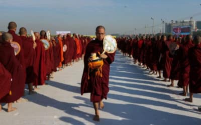 30,000 Monks Gathered for the Spectacular Alms-Giving Event