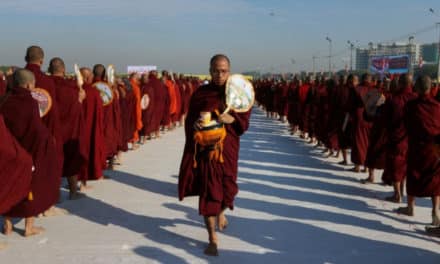 30,000 Monks Gathered for the Spectacular Alms-Giving Event