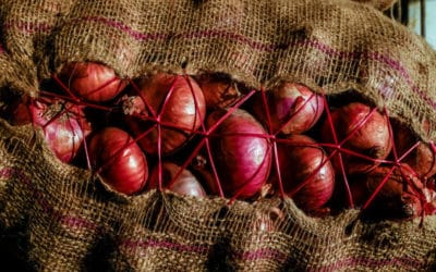 Cry Hard With a Vengeance: Chinese Woman Sends a Ton of Onions to Ex