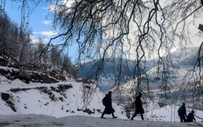 Grueling Journey to Kashmir’s Remote Mountain Town to Get Online