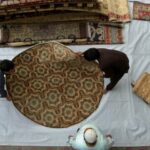 Kabul’s Carpet and Antique Dealers Struggle after Foreigners Flee