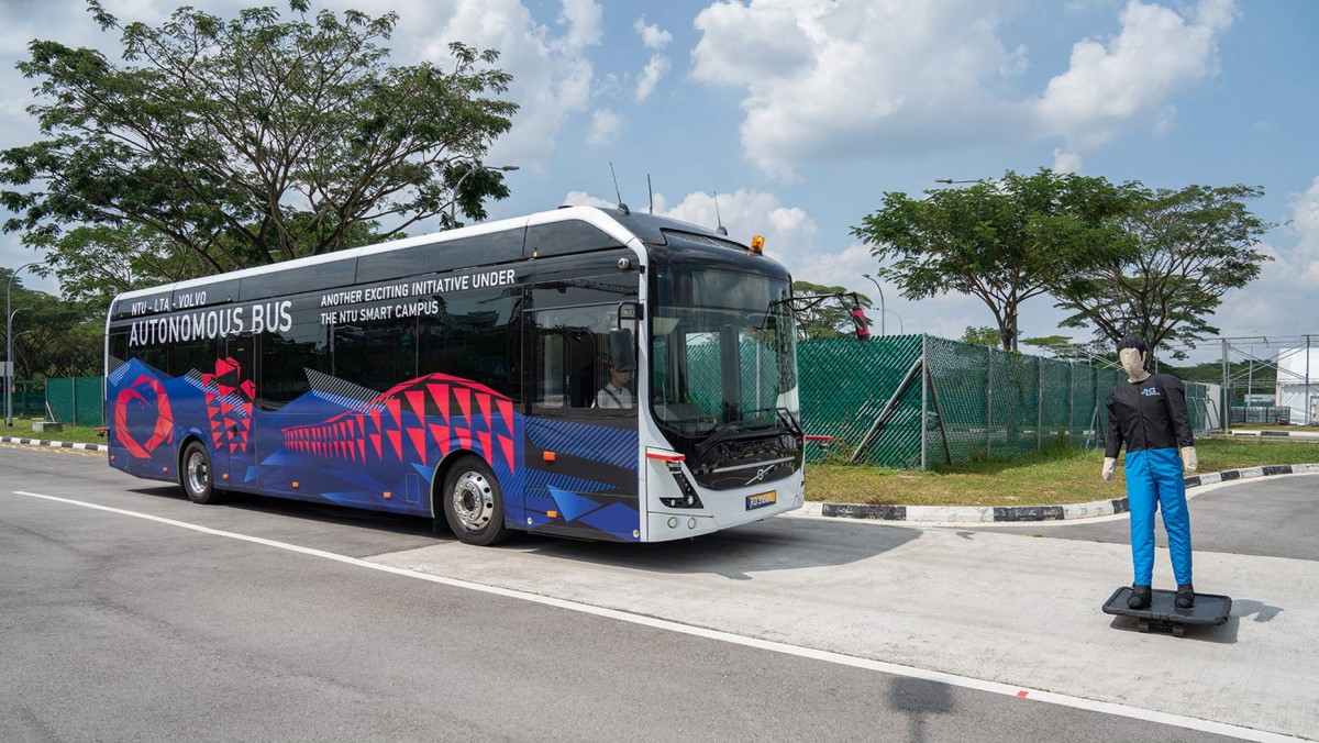 Volvo.Autonomous-bus