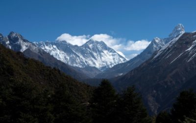 Everest-Bound Bahraini Prince Probed over Vaccine ‘Gift’