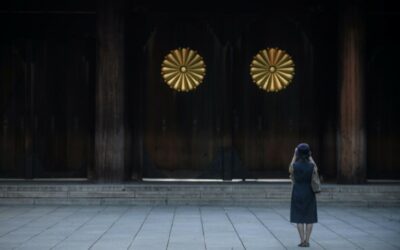 Japan Ministers Visit Controversial Shrine on WWII Anniversary